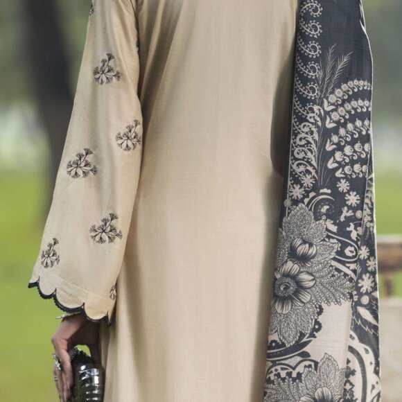 Pakistani Casualite Khamoshi Embroidered Linen Beige Black 3pc suit - Picture 7 of 9